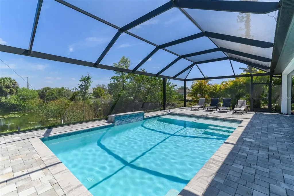 635 NE 7th Terrace Cape Coral FL 33909