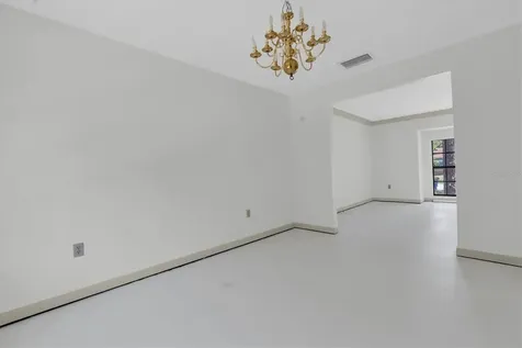 14373 82nd Terrace Seminole FL 33776