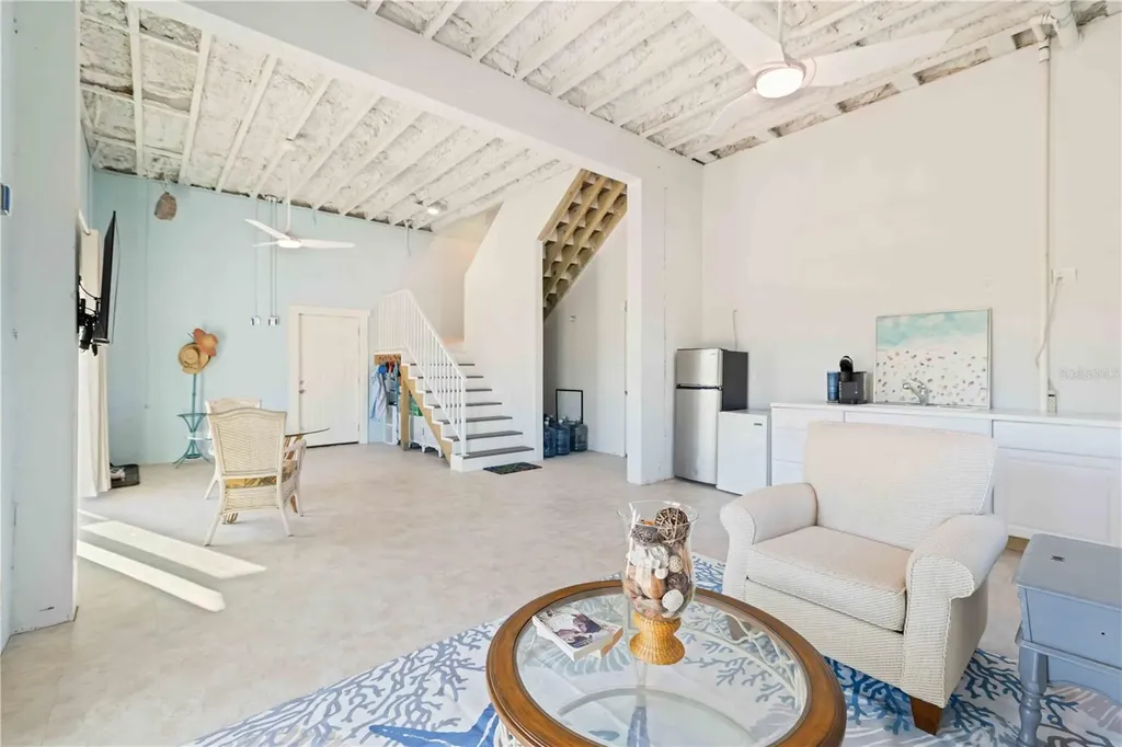7524 Whitcomb Englewood FL 34223