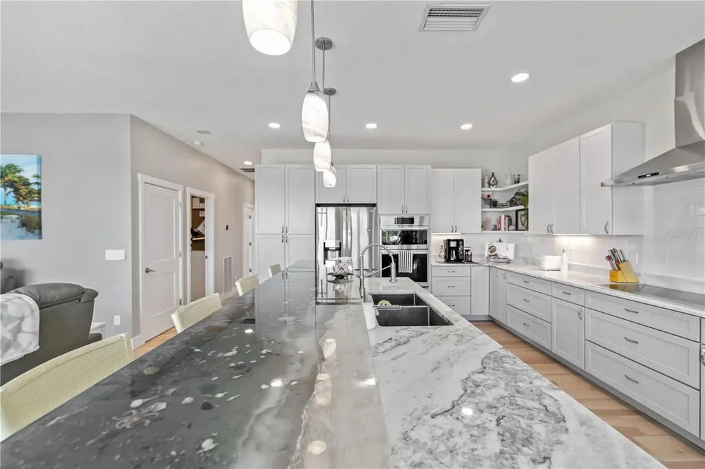 7524 Whitcomb Englewood FL 34223