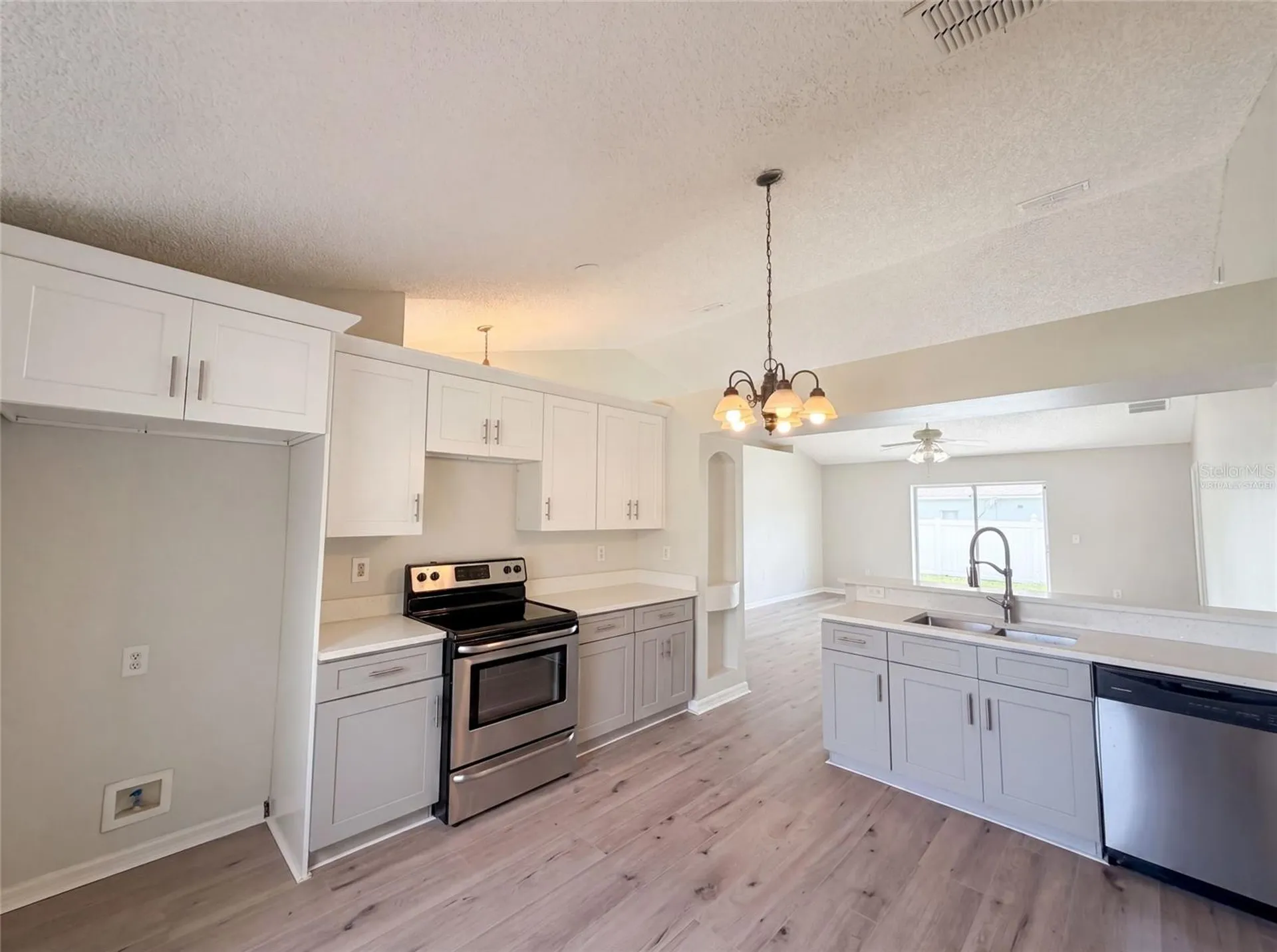 714 Dromedary Drive Kissimmee FL 34759