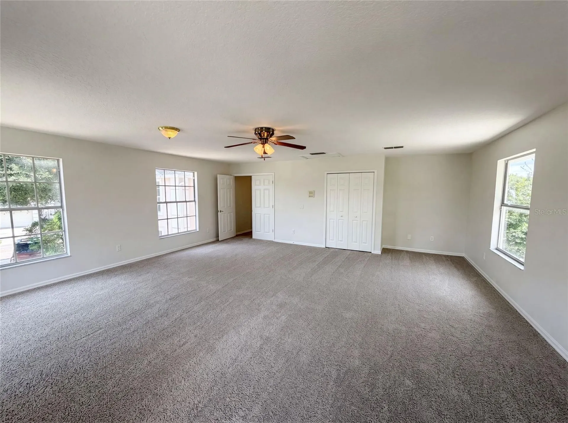 2270 Blossomwood Drive Oviedo FL 32765