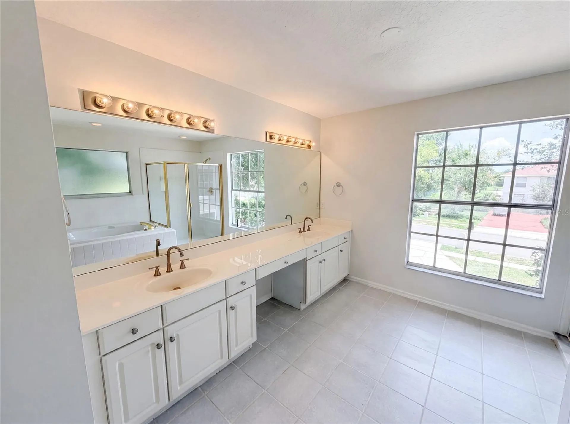 2270 Blossomwood Drive Oviedo FL 32765