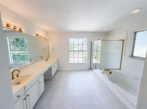 2270 Blossomwood Drive Oviedo FL 32765