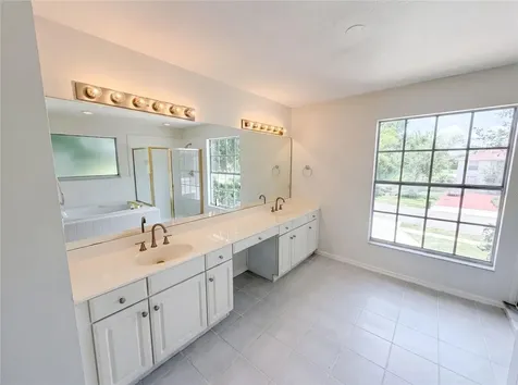2270 Blossomwood Drive Oviedo FL 32765