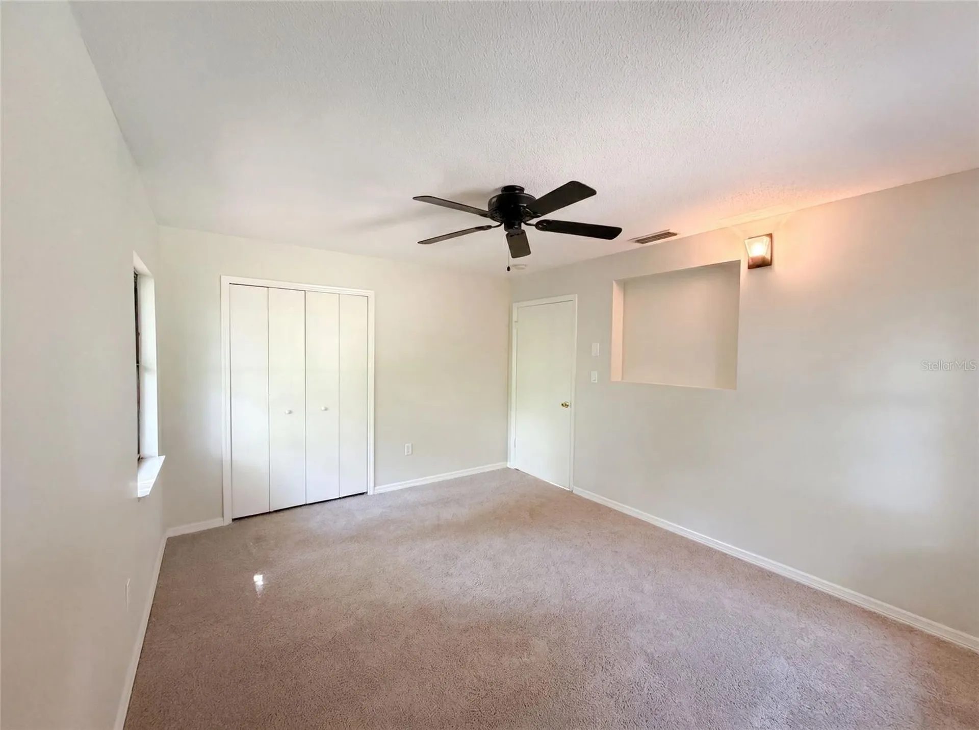 3739 Lake Griffin Road Lady Lake FL 32159