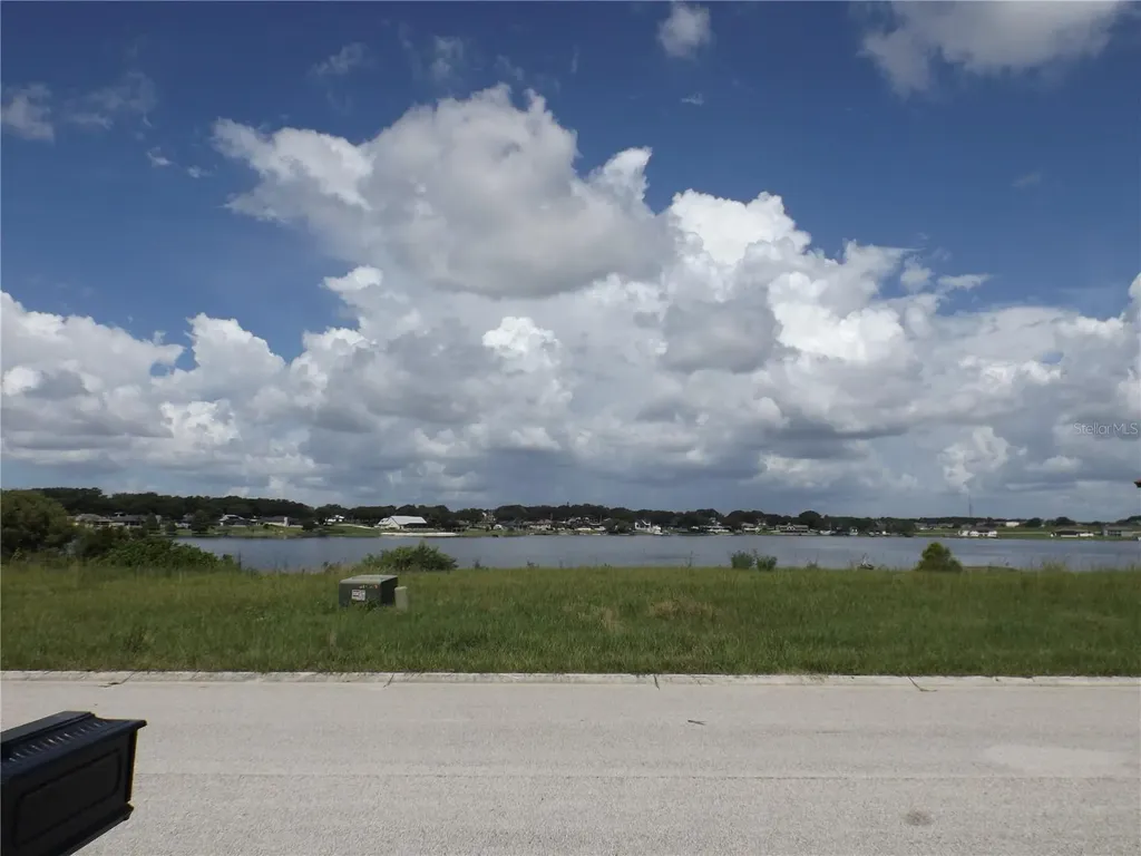 4217 Juliana Lake Drive Auburndale FL 33823