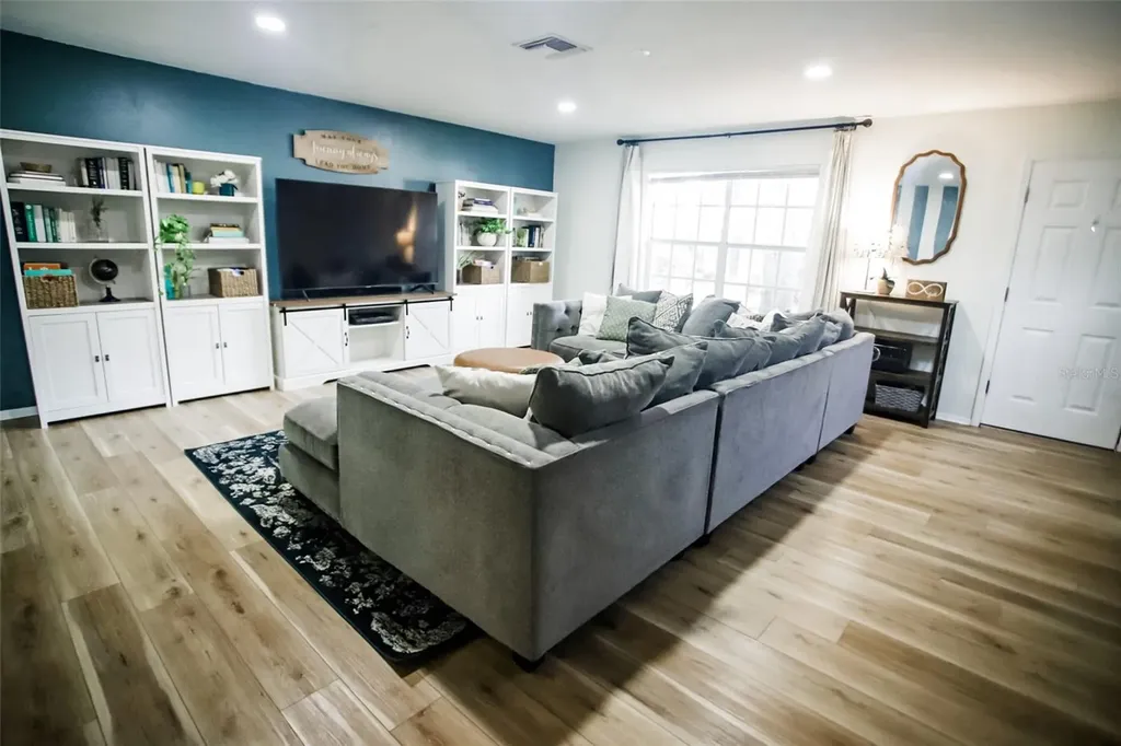 2384 Hounds Trail Palm Harbor FL 34683