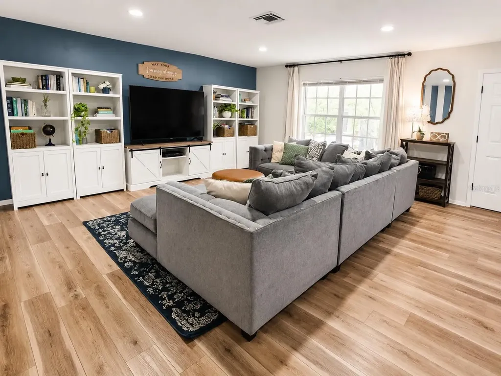 2384 Hounds Trail Palm Harbor FL 34683