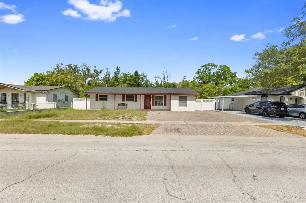 5923 Yorkshire Road Tampa FL 33634