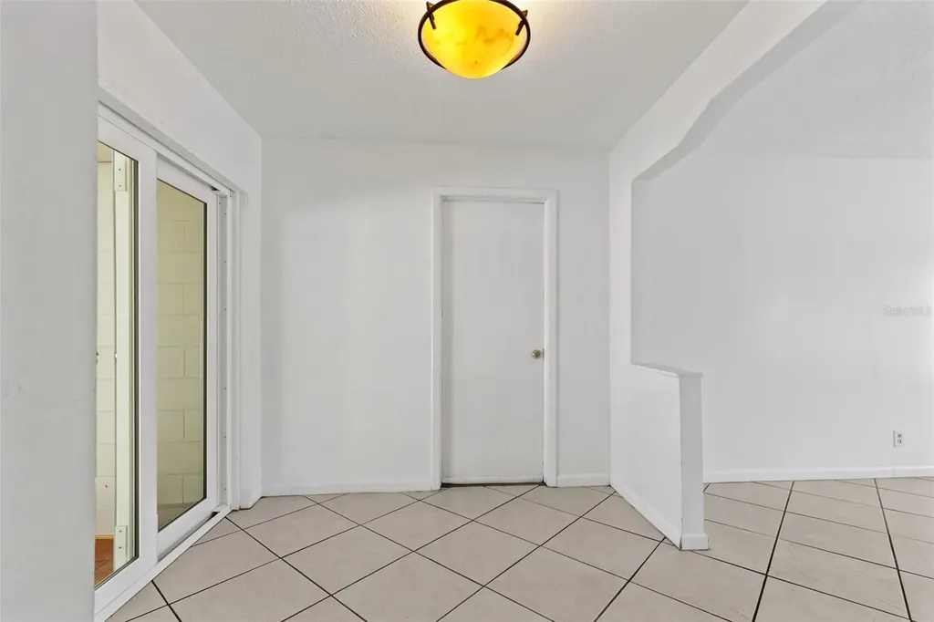 5923 Yorkshire Road Tampa FL 33634