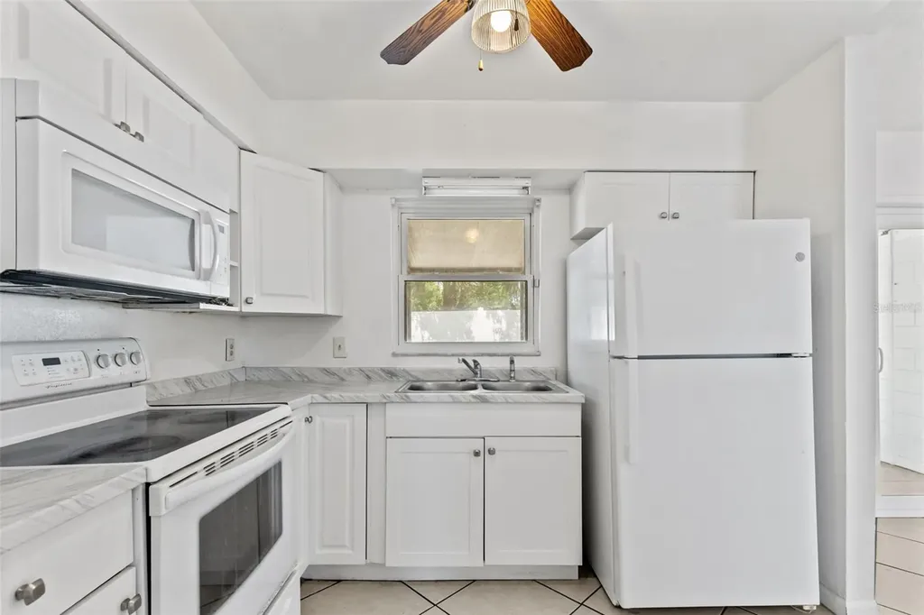 5923 Yorkshire Road Tampa FL 33634