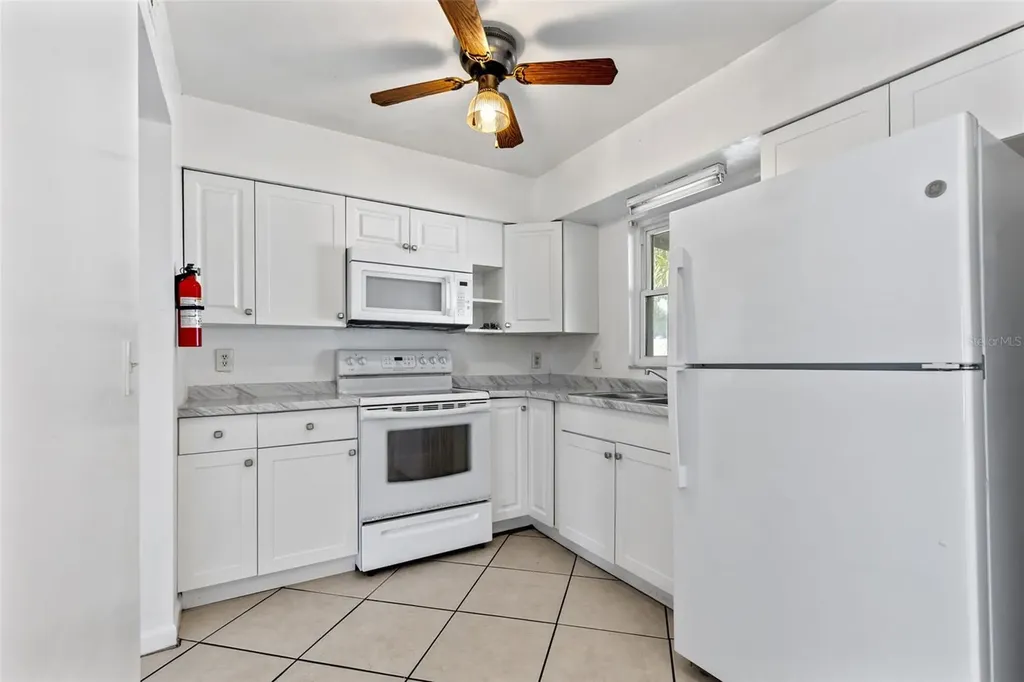 5923 Yorkshire Road Tampa FL 33634
