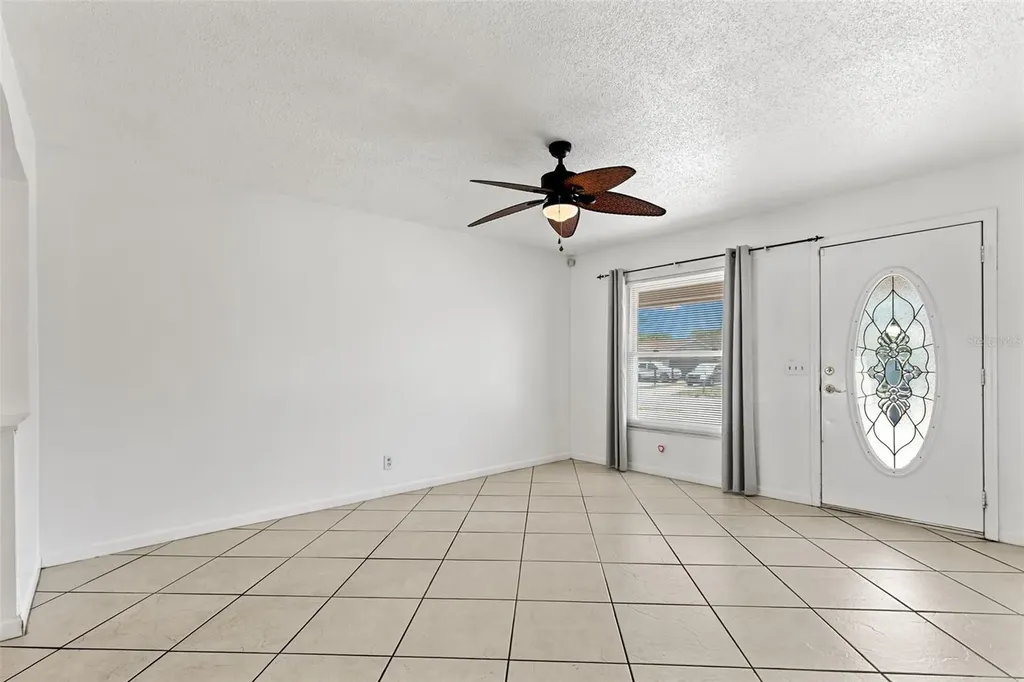 5923 Yorkshire Road Tampa FL 33634
