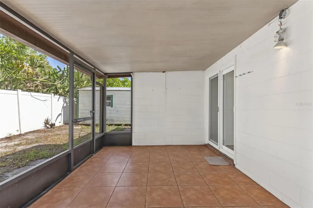 5923 Yorkshire Road Tampa FL 33634