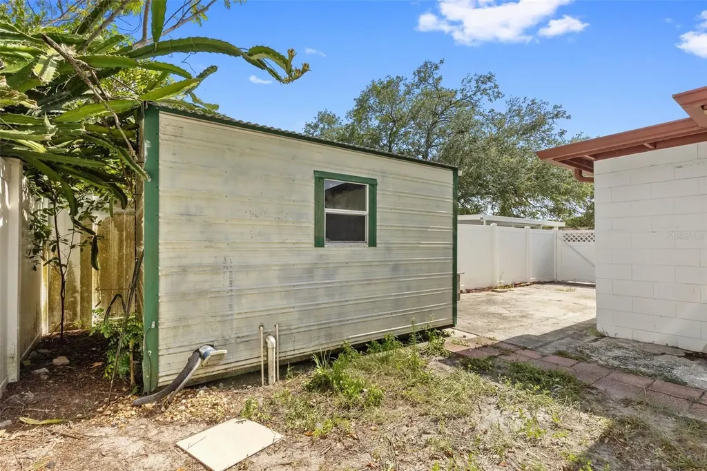 5923 Yorkshire Road Tampa FL 33634
