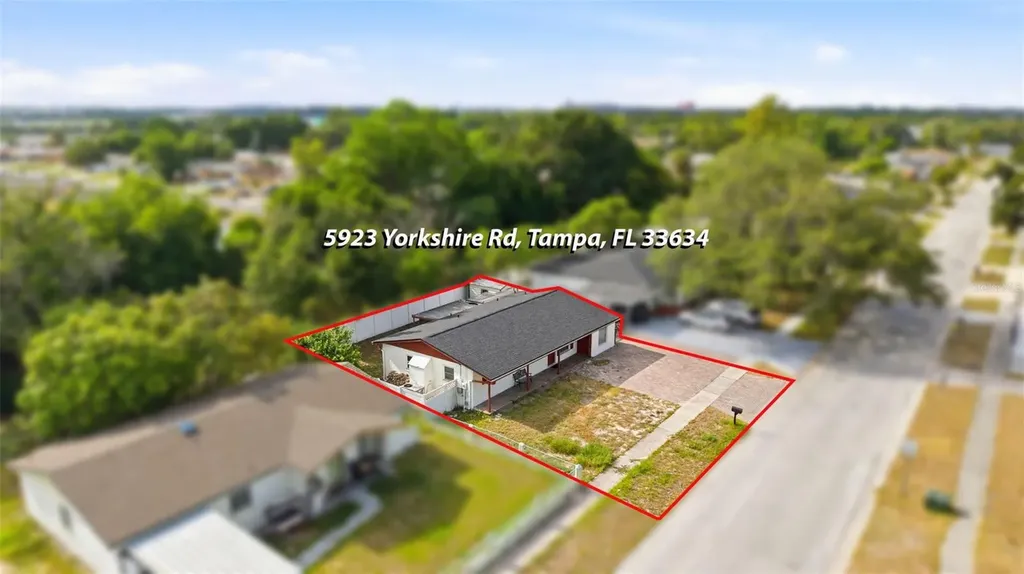 5923 Yorkshire Road Tampa FL 33634