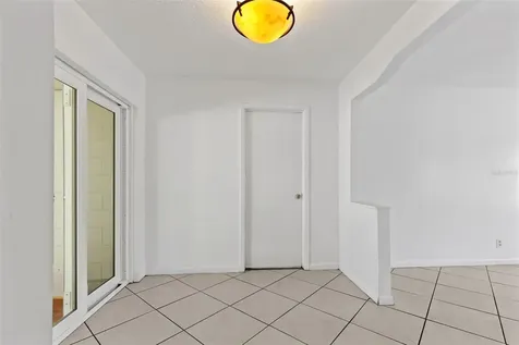 5923 Yorkshire Road Tampa FL 33634
