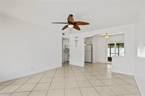 5923 Yorkshire Road Tampa FL 33634