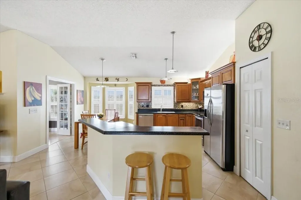 392 Tavernier Circle Oldsmar FL 34677