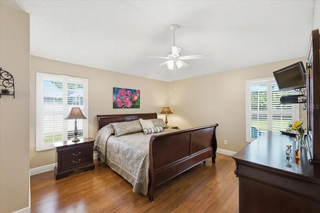 392 Tavernier Circle Oldsmar FL 34677