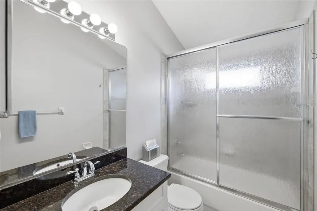392 Tavernier Circle Oldsmar FL 34677