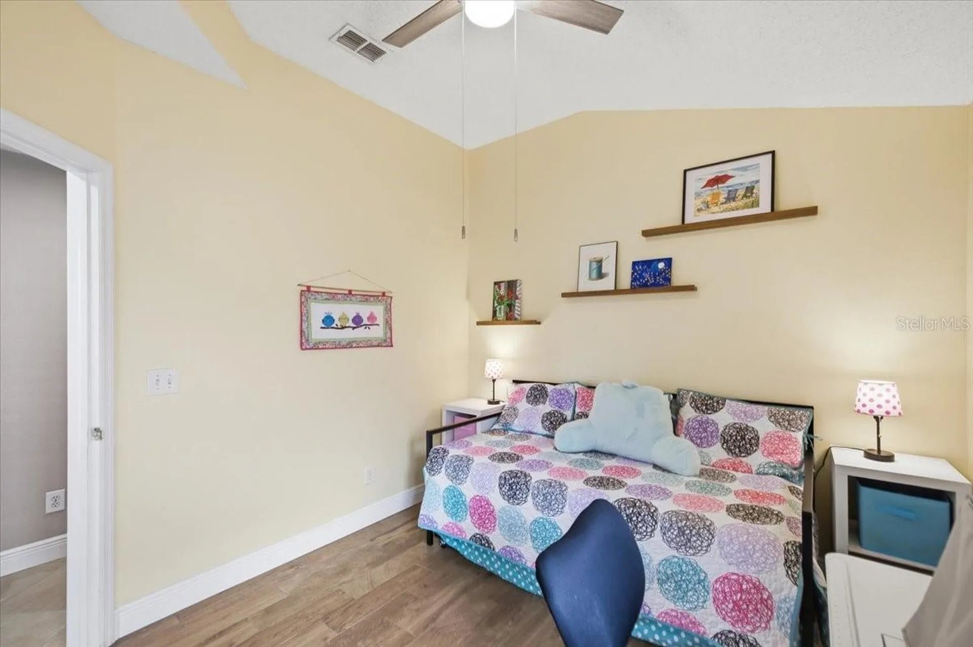 392 Tavernier Circle Oldsmar FL 34677