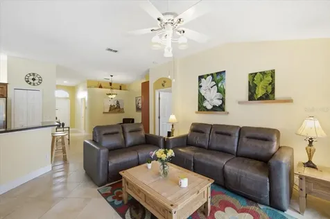 392 Tavernier Circle Oldsmar FL 34677