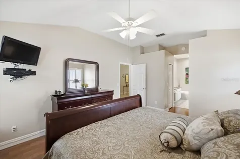 392 Tavernier Circle Oldsmar FL 34677