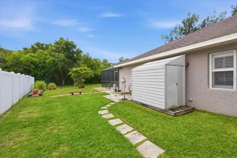 392 Tavernier Circle Oldsmar FL 34677