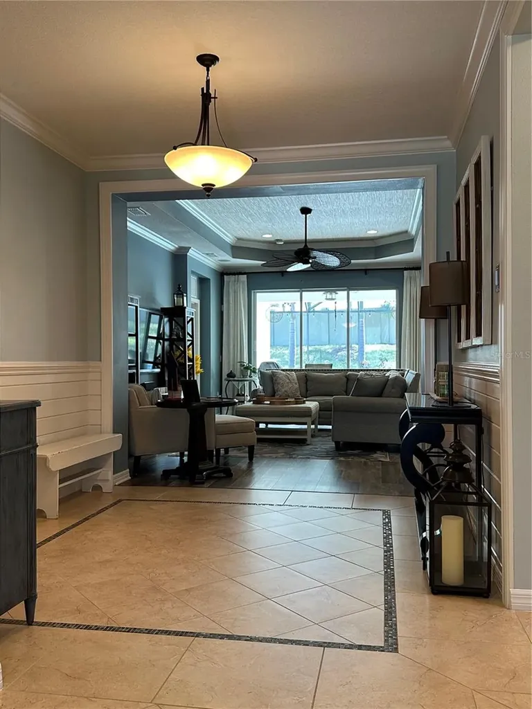 4811 Silvermoss Drive Sarasota FL 34243