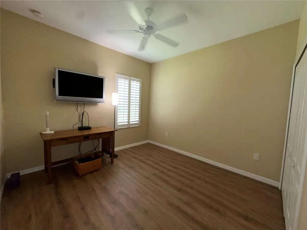 4811 Silvermoss Drive Sarasota FL 34243