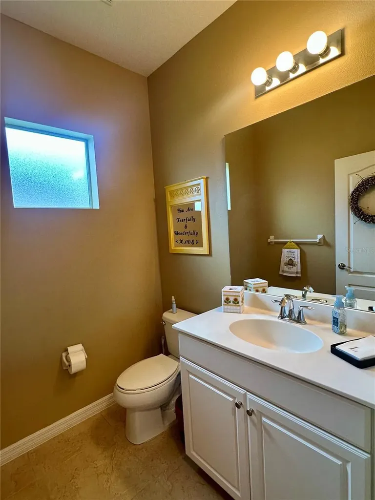 4811 Silvermoss Drive Sarasota FL 34243