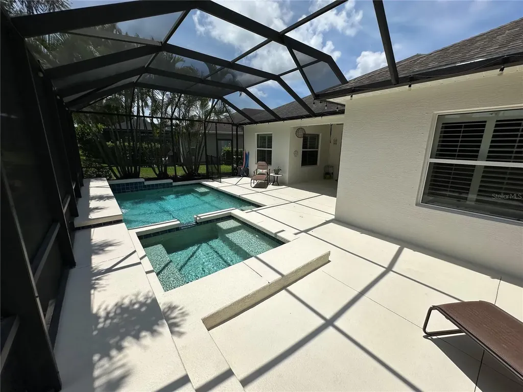 4811 Silvermoss Drive Sarasota FL 34243