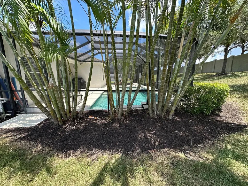 4811 Silvermoss Drive Sarasota FL 34243