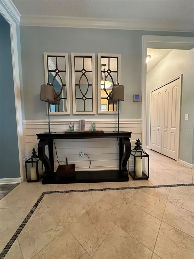 4811 Silvermoss Drive Sarasota FL 34243