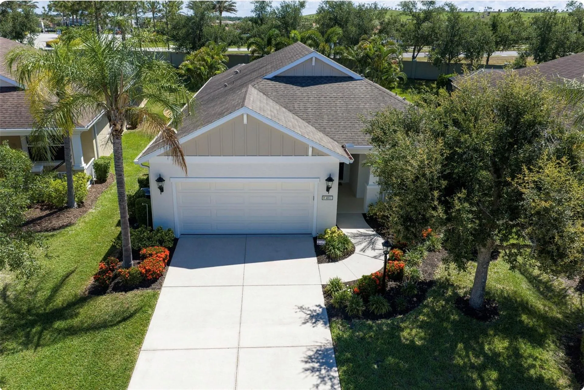 4811 Silvermoss Drive Sarasota FL 34243