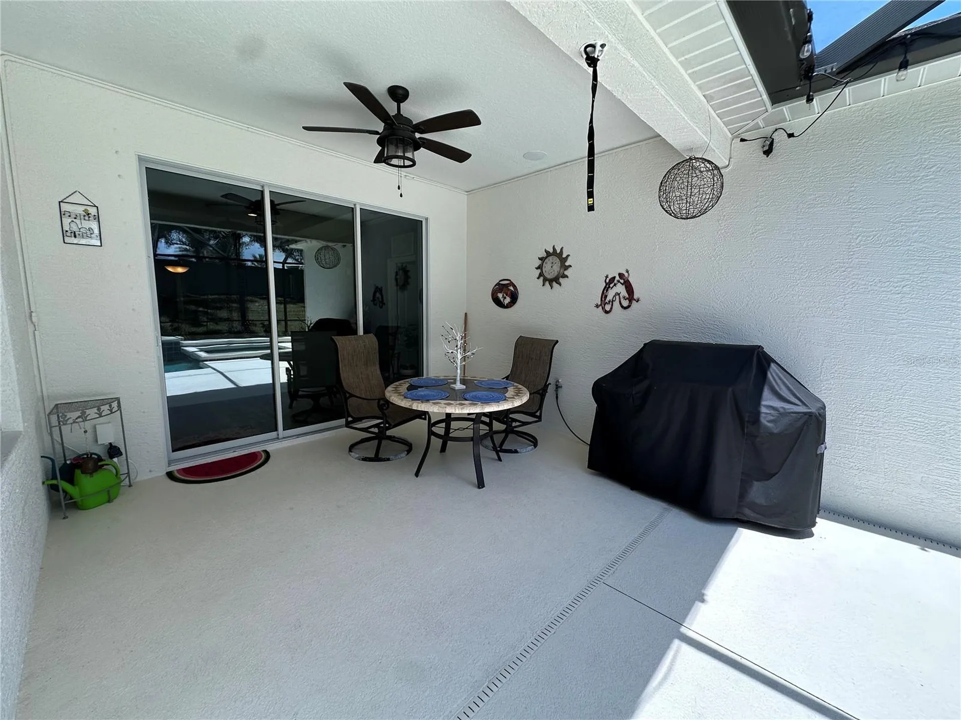 4811 Silvermoss Drive Sarasota FL 34243