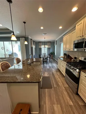4811 Silvermoss Drive Sarasota FL 34243