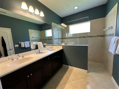 4811 Silvermoss Drive Sarasota FL 34243