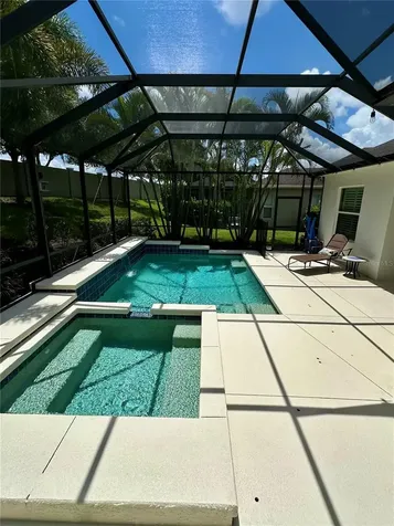 4811 Silvermoss Drive Sarasota FL 34243