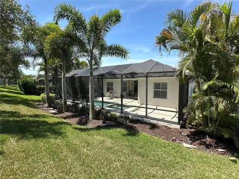 4811 Silvermoss Drive Sarasota FL 34243