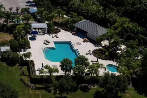 4811 Silvermoss Drive Sarasota FL 34243