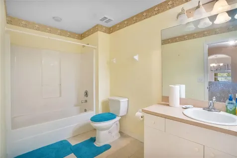 2904 NE 4th Place Cape Coral FL 33909
