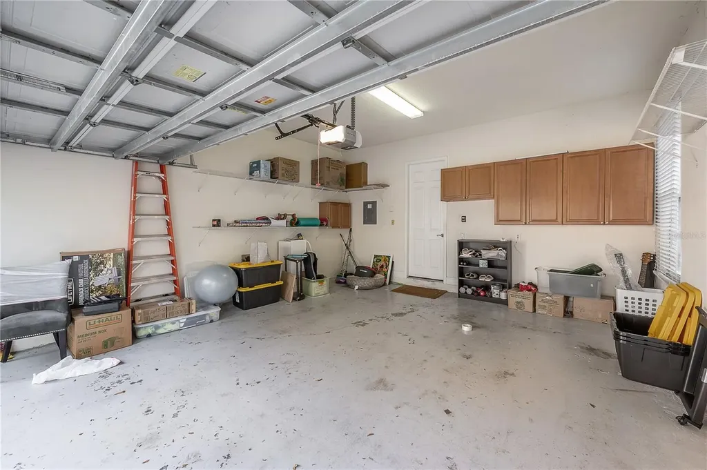 2920 2 Hansen Manor Lane Tampa FL 33611