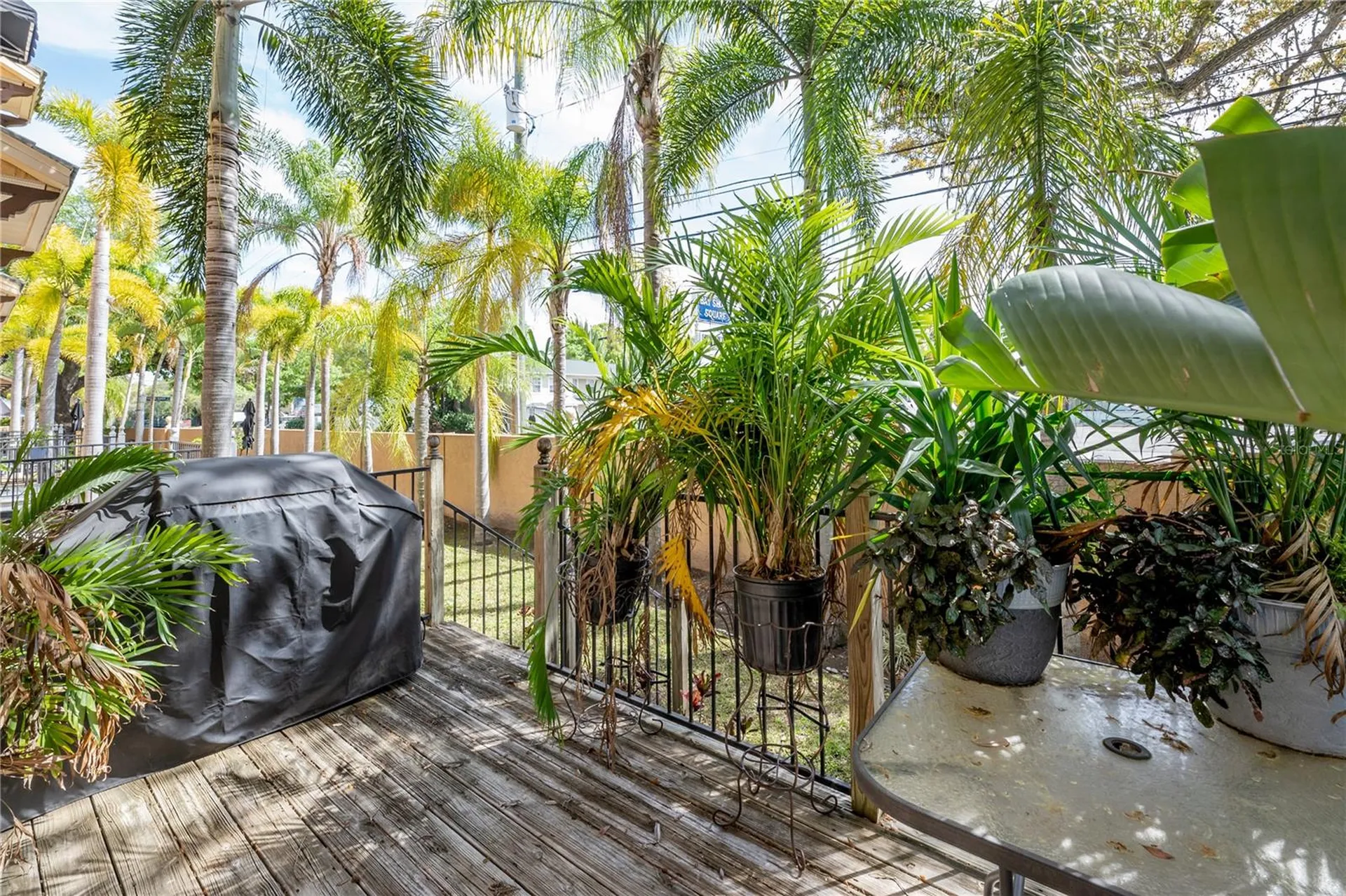 2920 2 Hansen Manor Lane Tampa FL 33611