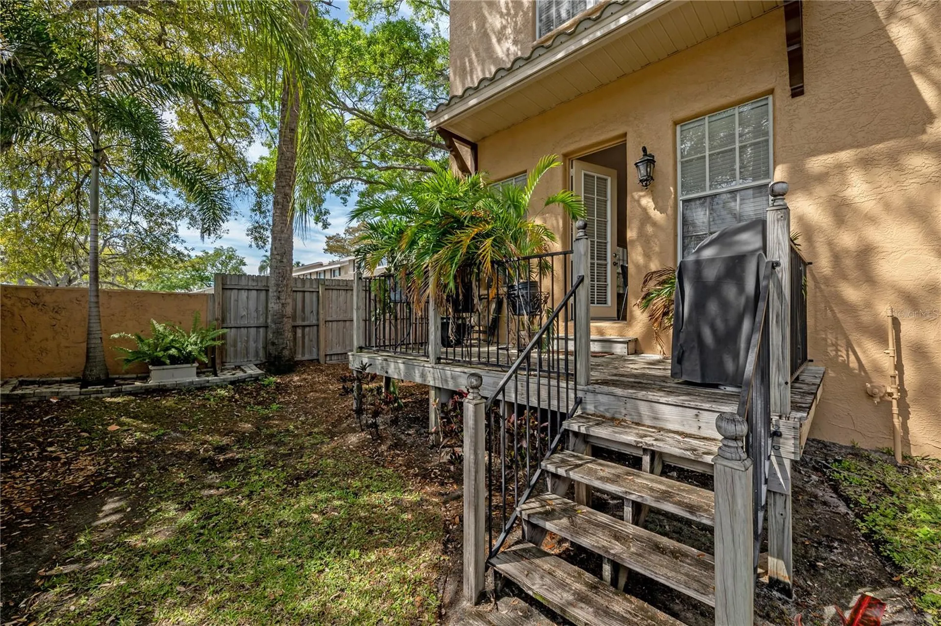 2920 2 Hansen Manor Lane Tampa FL 33611
