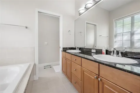 2920 2 Hansen Manor Lane Tampa FL 33611