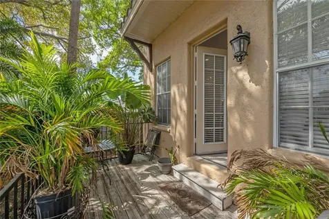 2920 2 Hansen Manor Lane Tampa FL 33611