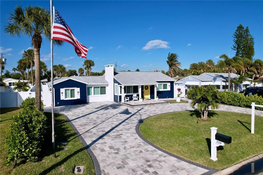 220 40th Avenue St Pete Beach FL 33706